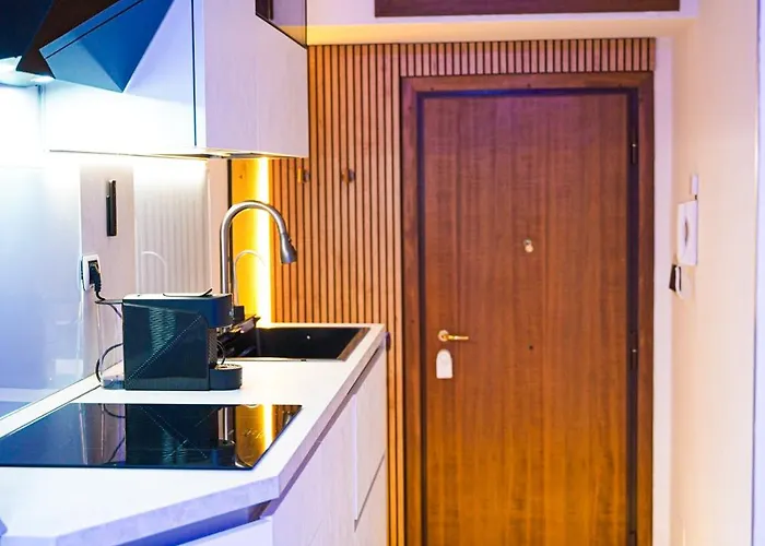 White Pearl Exclusive Апартаменты *