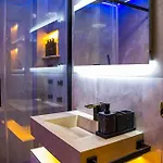 Apartment White Pearl Exclusive *
